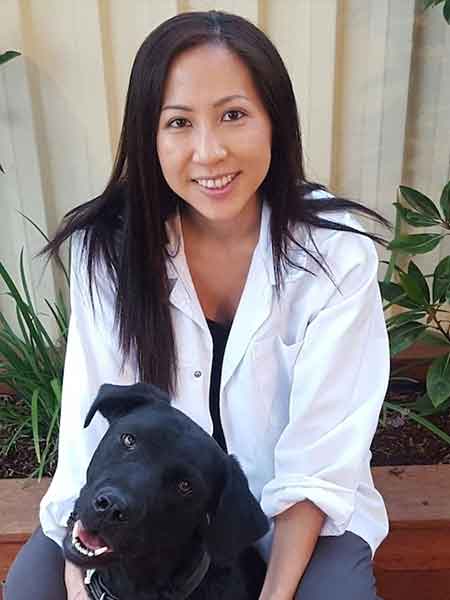 Meet Our Vets - Dr Roslyn Choi